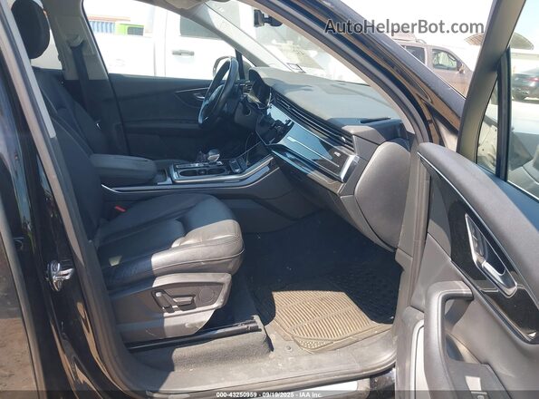 WA1LXAF78MD020430 2021 AUDI Q7 Черный Вид салона спереди