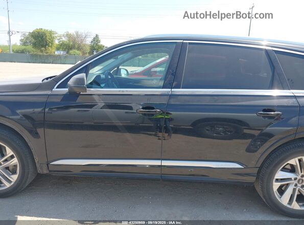 WA1LXAF78MD020430 2021 AUDI Q7 Черный 