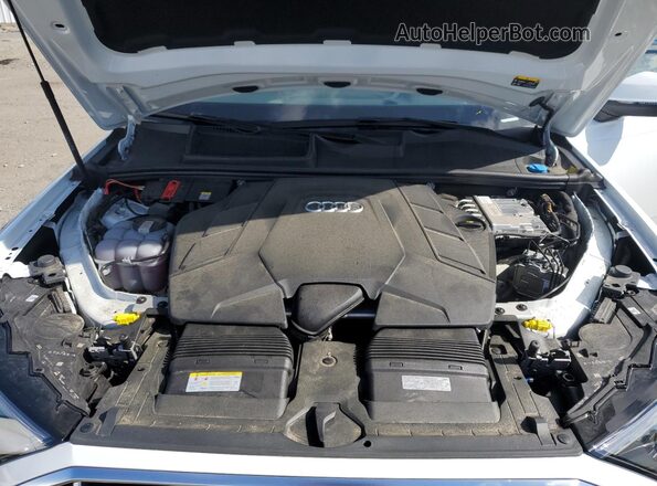 WA1LXBF77PD026570 2023 AUDI Q7 White 