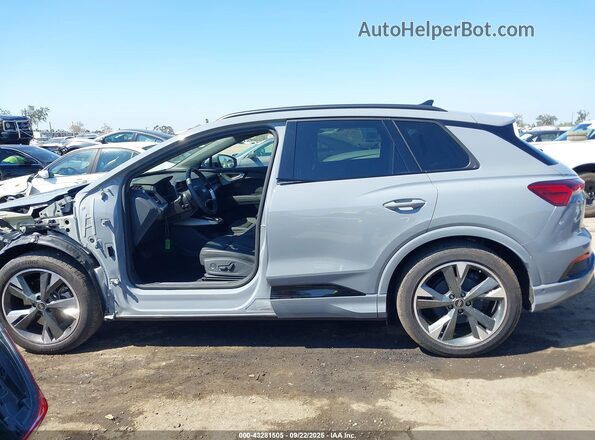 WA1MUBFZ3RP045584 2024 AUDI Q4 Light Blue 