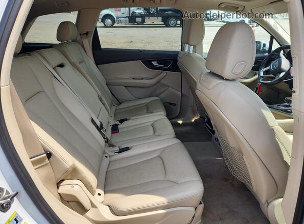WA1VAAF76JD037491 2018 AUDI Q7 White 
