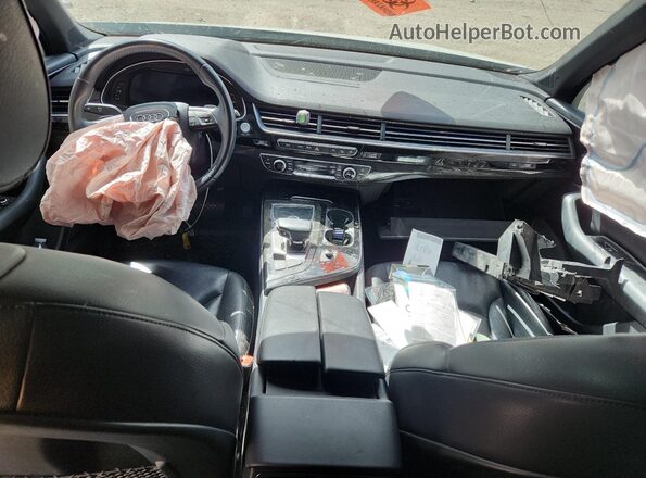 WA1VAAF7XJD027868 2018 AUDI Q7 White 