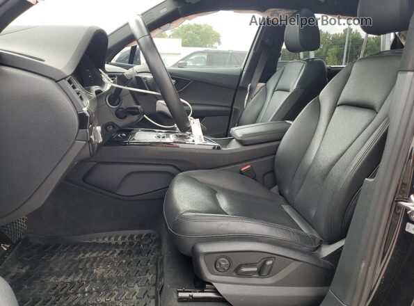 WA1VAAF7XJD028633 2018 AUDI Q7 Black 