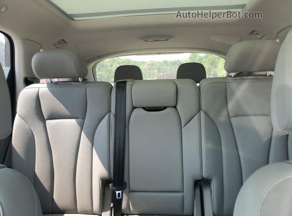WA1VXAF73LD004899 2020 AUDI Q7 Gray Widok tylnych siedzeń