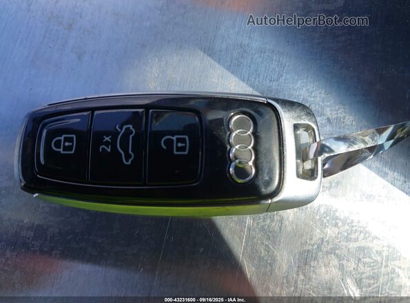 WA1VXBF73PD013887 2023 AUDI Q7 Blue Dashboard view