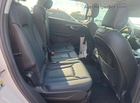 WA1VXBF73PD021455 2023 AUDI Q7 White 