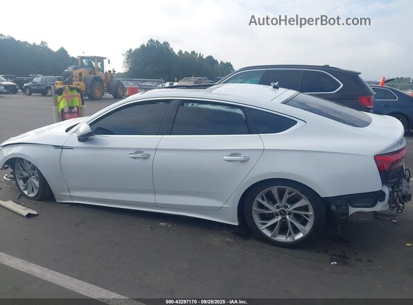WAUABCF53PA022191 2023 AUDI OTHER White Widok wnętrza 360 stopni