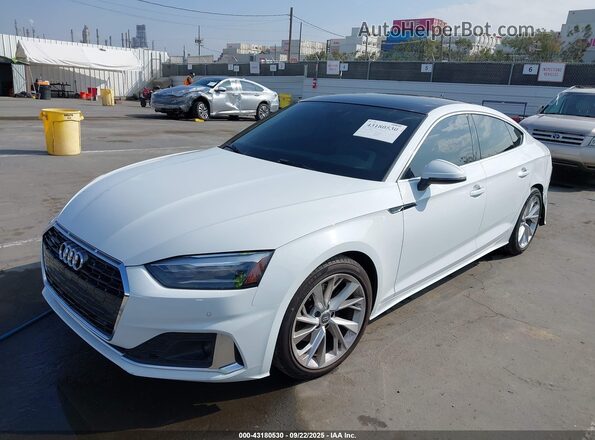 WAUABCF56MA008264 2021 AUDI OTHER White Vista tres cuartos delantera izquierda