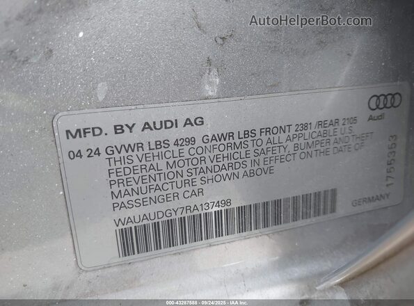 WAUAUDGY7RA137498 2024 AUDI OTHER Silver Widok komory silnika