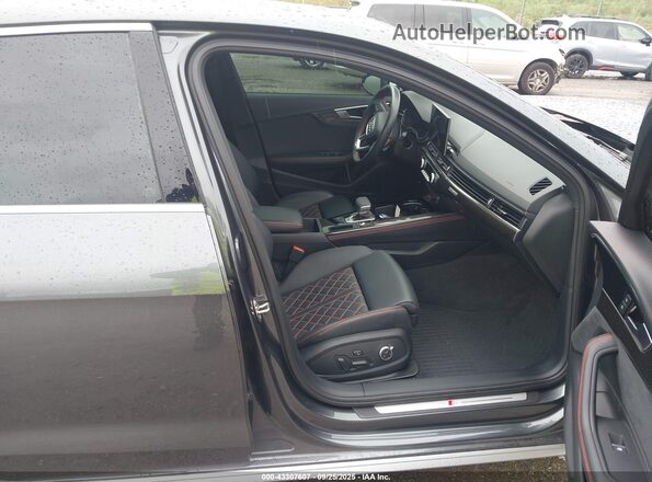 WAUB4AF46PA015424 2023 AUDI S4 Gray Вид салону спереду