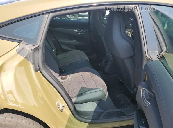 WAUCJBFW7N7004964 2022 AUDI E-TRON Green 