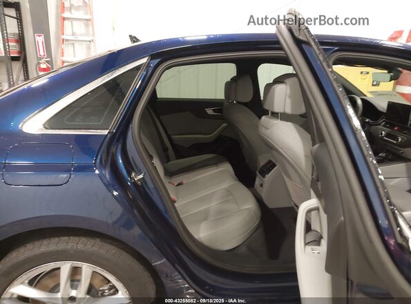 WAUEAAF42NN004254 2022 AUDI OTHER Blue Widok naklejki z numerem VIN