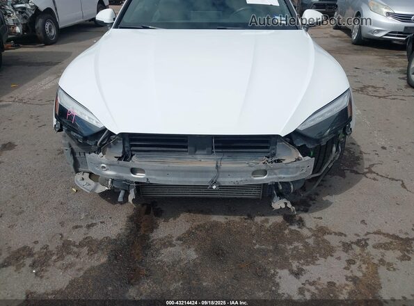 WAUTAAF58MA041699 2021 AUDI OTHER White Widok z przodu