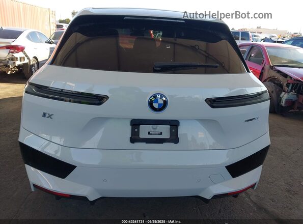 WB523CF01PCM48437 2023 BMW IX White 