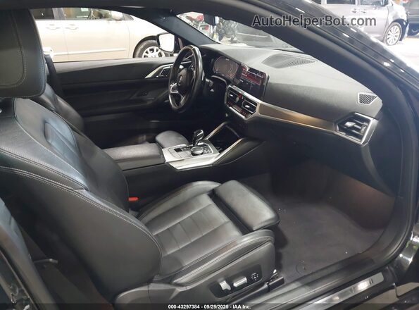 WBA13AR04MCF67076 2021 BMW M4 Black 