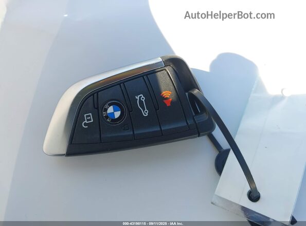WBA13BJ07MCF80244 2021 BMW 7 SERIES Black Առջևի վահանակի տեսք