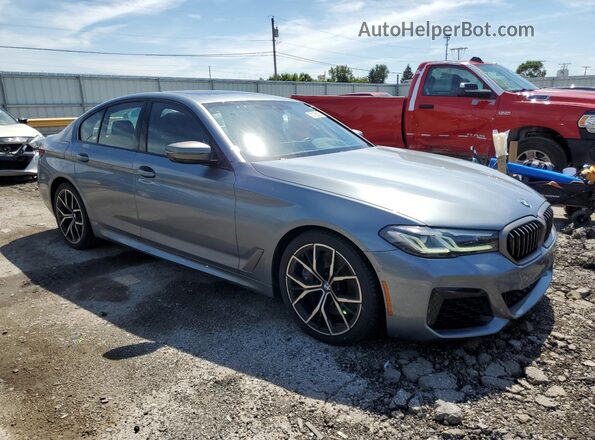 WBA13BK00MCF41686 2021 BMW M5 Gray Delantero derecho