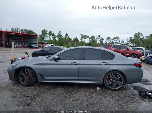 WBA13BK09PCL46381 2023 BMW M5 Серый Панорамный вид салона 360°