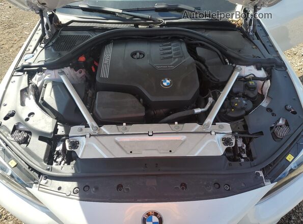 WBA23AT09MCH44606 2021 BMW 4 SERIES White Vista interior trasera