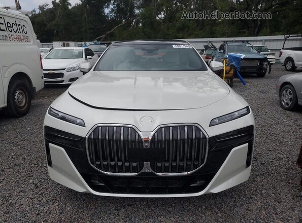 WBA23EH09RCS93505 2024 BMW 7 SERIES White 