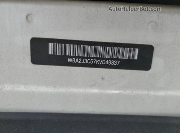 WBA2J3C57KVD49337 2019 BMW 2 SERIES White Вид підкапотного простору