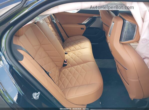 WBA33EH04SCV69843 2025 BMW 7 SERIES Blue 