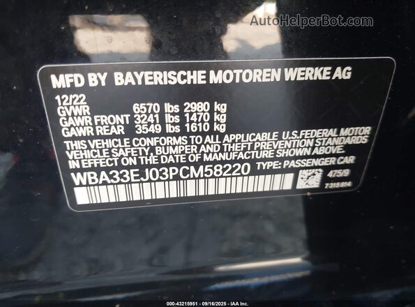 WBA33EJ03PCM58220 2023 BMW 7 SERIES Black Vista del compartimento del motor