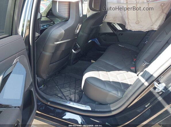 WBA33EJ08RCR08236 2024 BMW 7 SERIES Черный 