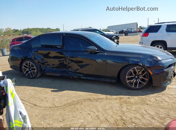 WBA33EJ08RCR08236 2024 BMW 7 SERIES Черный 
