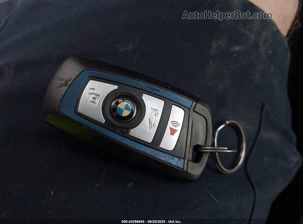 WBA3R1C59GK195883 2016 BMW 4 SERIES Light Blue Առջևի վահանակի տեսք