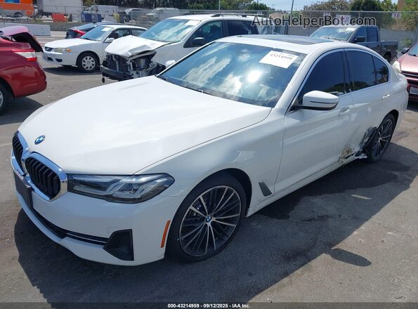 WBA53BH01MWX05211 2021 BMW 5 SERIES White Առջևի ձախ երեք քառորդ տեսարան