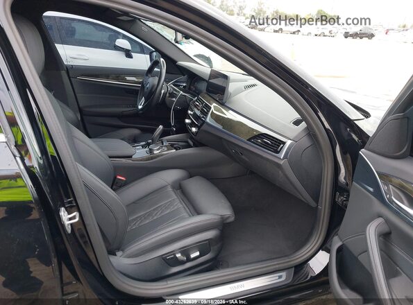 WBA53BH02PCM79511 2023 BMW 5 SERIES Black Vista interior delantera
