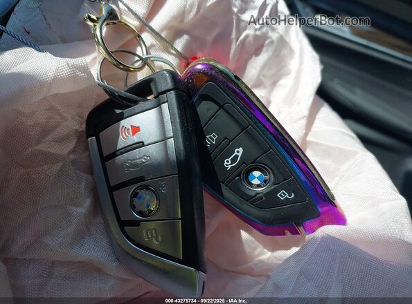 WBA53BH09MWX07868 2021 BMW 5 SERIES Black Առջևի վահանակի տեսք