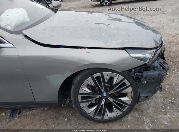 WBA53FJ02RCP18544 2024 BMW 5 SERIES Beige 