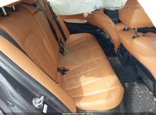 WBA5U7C02LFH68689 2020 BMW 3 SERIES Gray Widok naklejki z numerem VIN
