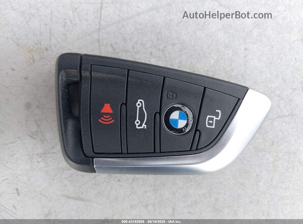 WBA63AT01PCL68034 2023 BMW M4 Blue Widok deski rozdzielczej