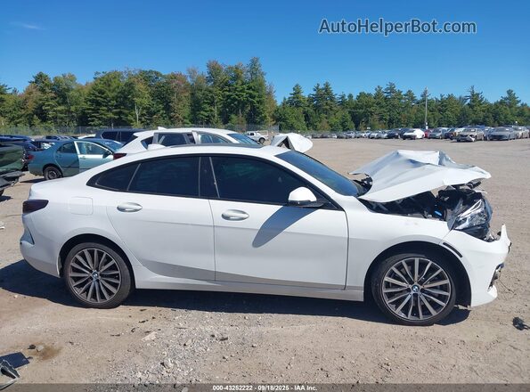 WBA73AK08M7J54149 2021 BMW 7 SERIES White უკანა სალონის ხედი