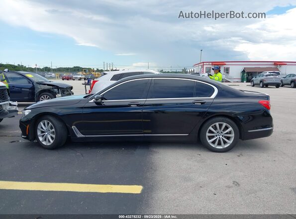 WBA7E2C5XJG742365 2018 BMW 7 SERIES Black Панорамний вид салону 360°