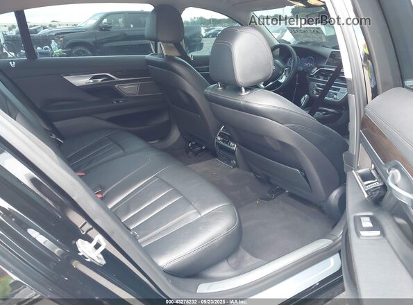 WBA7E2C5XJG742365 2018 BMW 7 SERIES Black Вид наклейки з VIN-кодом