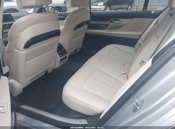 WBA7T2C00LCD27126 2020 BMW 7 SERIES Silver Вид наклейки з VIN-кодом