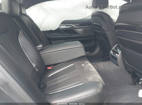 WBA7U2C06MCF87366 2021 BMW 7 SERIES Gray Вид наклейки з VIN-кодом