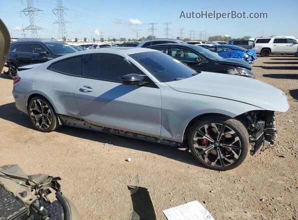 WBA83DA08SCT35778 2025 BMW M4 Gray Przód prawy