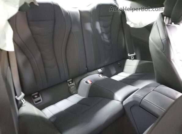 WBABC4C00RCR21274 2024 BMW M8 Blue Widok tylnych siedzeń
