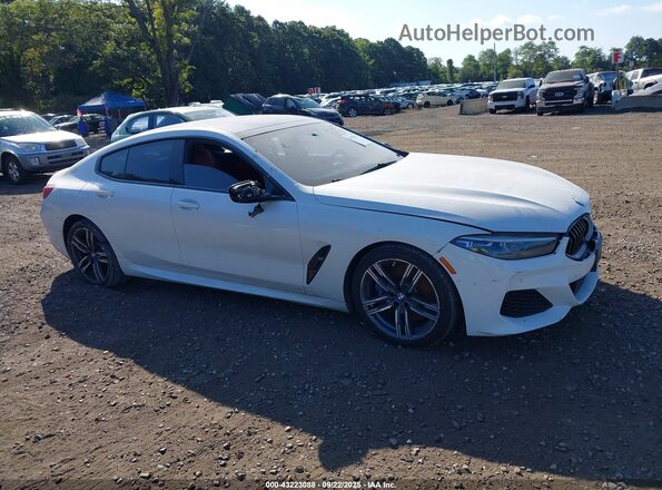WBAGV4C08MCF58797 2021 BMW 8 SERIES White Вид задньої частини салону