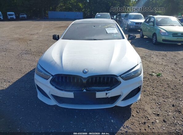 WBAGV4C08MCF58797 2021 BMW 8 SERIES White Вид щитка приладів
