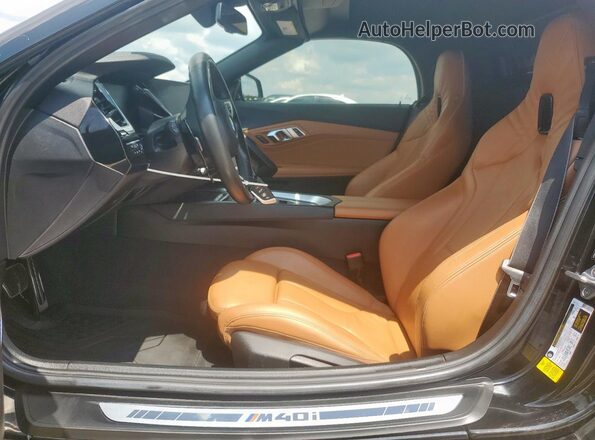 WBAHF9C03LWW40848 2020 BMW Z4 Black Widok wnętrza z przodu