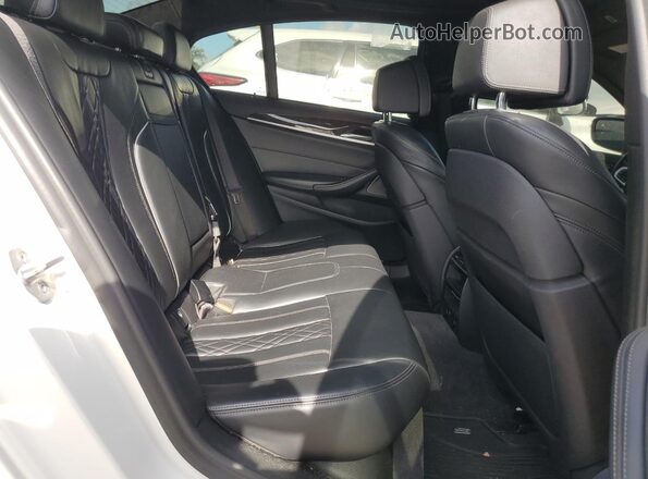 WBAJB9C53JB034866 2018 BMW M5 White Rear seats view