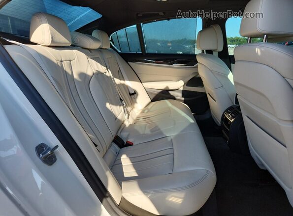 WBAJB9C56KB287505 2019 BMW M5 White 