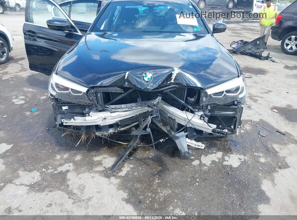WBAJR7C0XLWW76369 2020 BMW 5 SERIES Black Front view