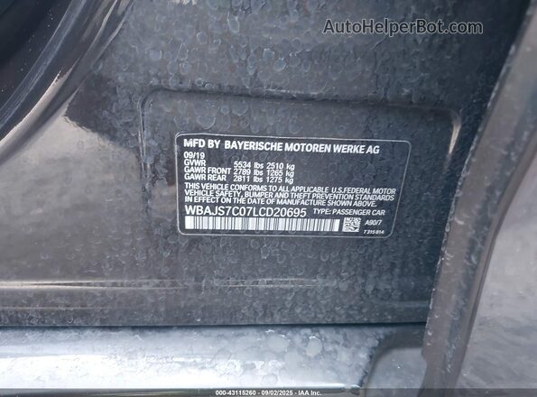 WBAJS7C07LCD20695 2020 BMW 5 SERIES Black ძრავის განყოფილების ხედი